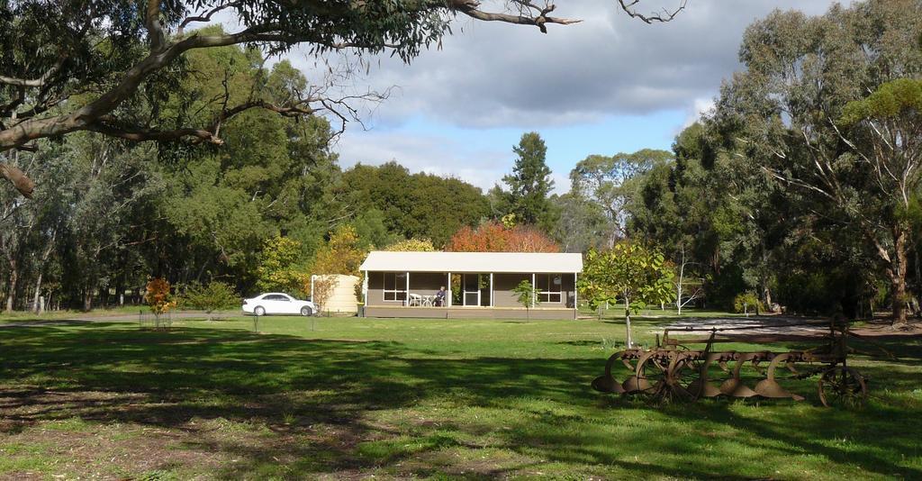Camawald Coonawarra Cottage B&B الغرفة الصورة